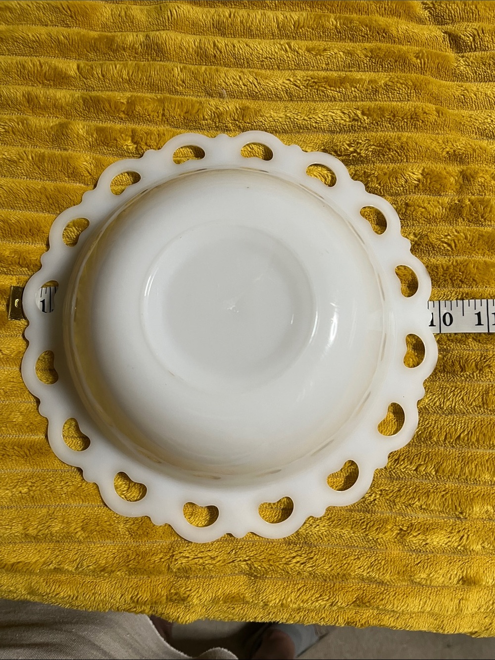 Milk Glass White Heart-Edge Serving Bowl